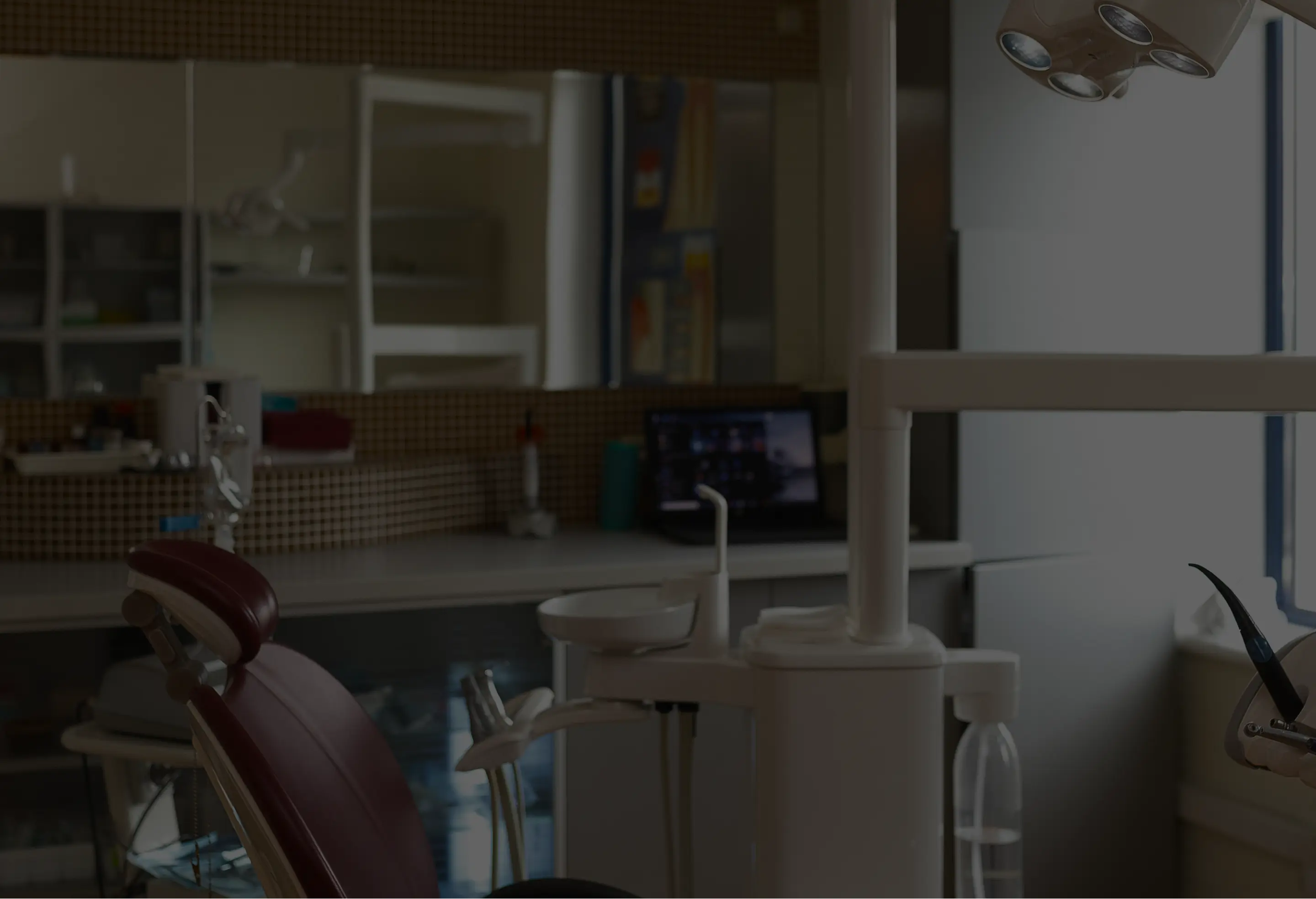 Cabinet de tratament din clinica Tomaș Dental